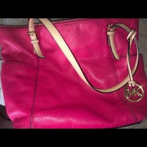 Michael Kors RASPBERRY Purse Used🍓